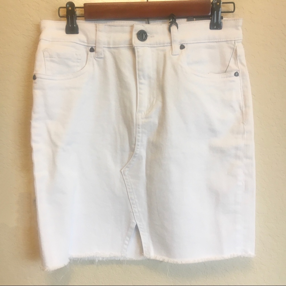 NWOT Kut from the Kloth White Denim Mini Skirt